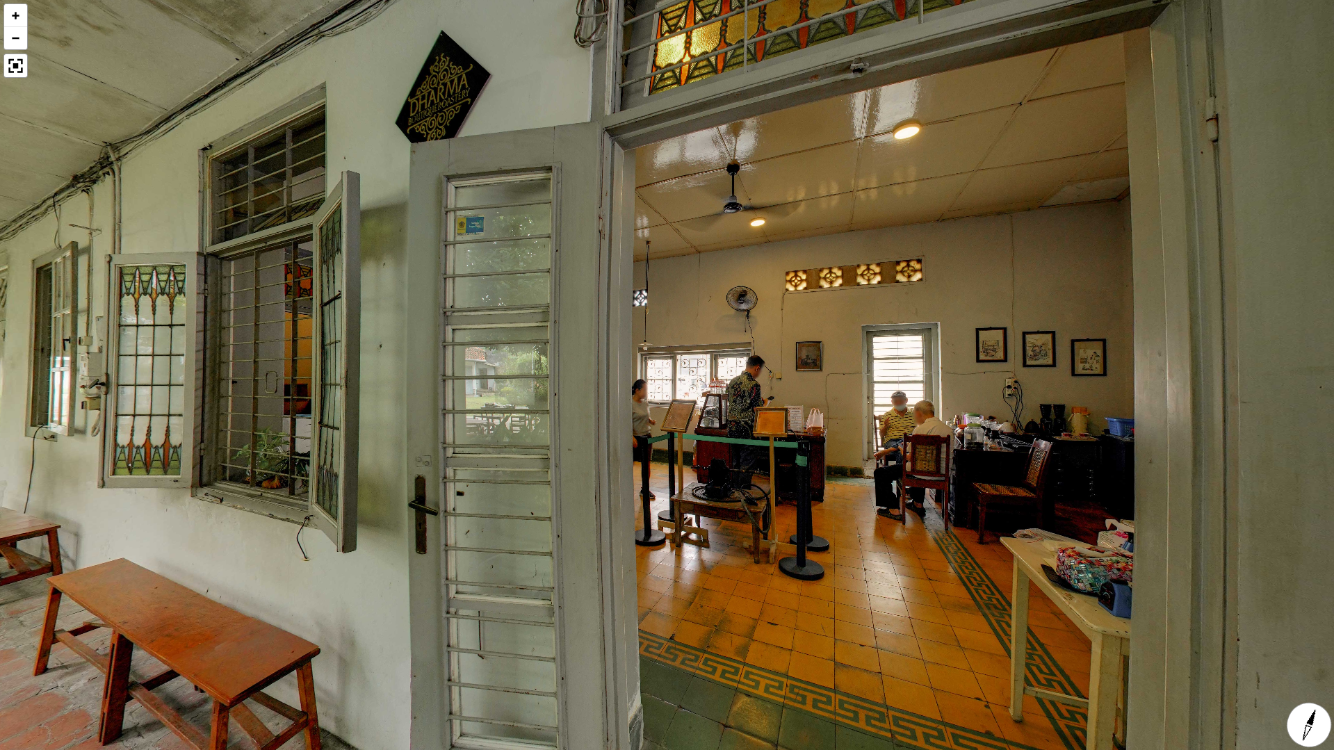Dharma Boutique Roastery: Meresapi Sejarah Kopi Berusia Seabad di Sudut Pecinan Semarang